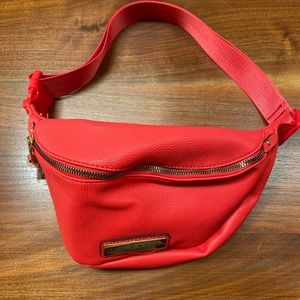 Red Fanny pack/ waist bag.  Great for busy shopping days or traveling!